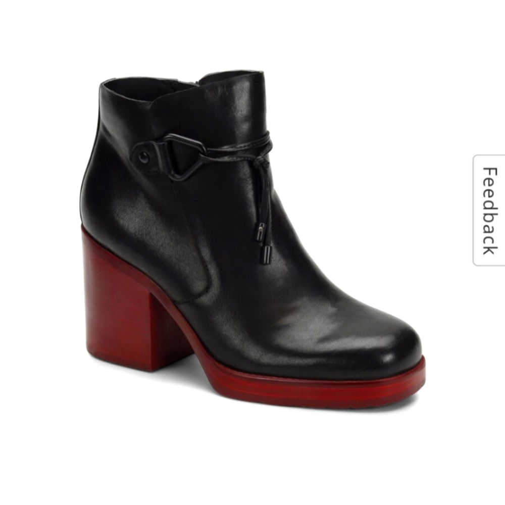 NWT KORKS Mertle Bootie